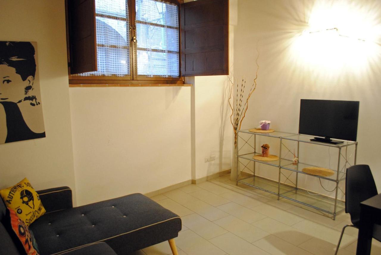 B&B La Biccherna Сиена Екстериор снимка